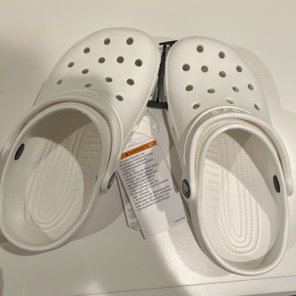 NWT Classic white crocs